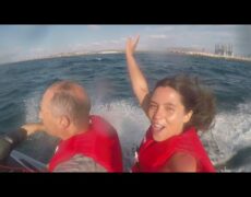 Descubre la emocionante excursión en moto de agua en la costa de Sentosa en Singapur: una aventura única para tu viaje de turismo